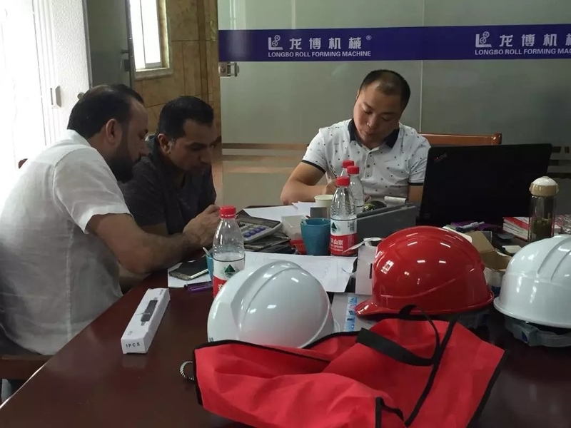 چین WUXI LONGBO ROLL FORMING MACHINERY CO.,LTD. نمایه شرکت