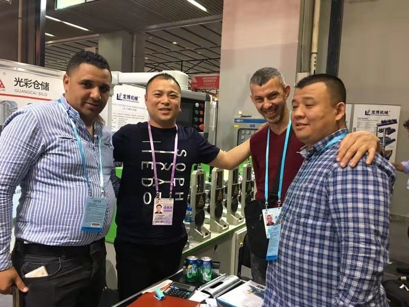 چین WUXI LONGBO ROLL FORMING MACHINERY CO.,LTD. نمایه شرکت